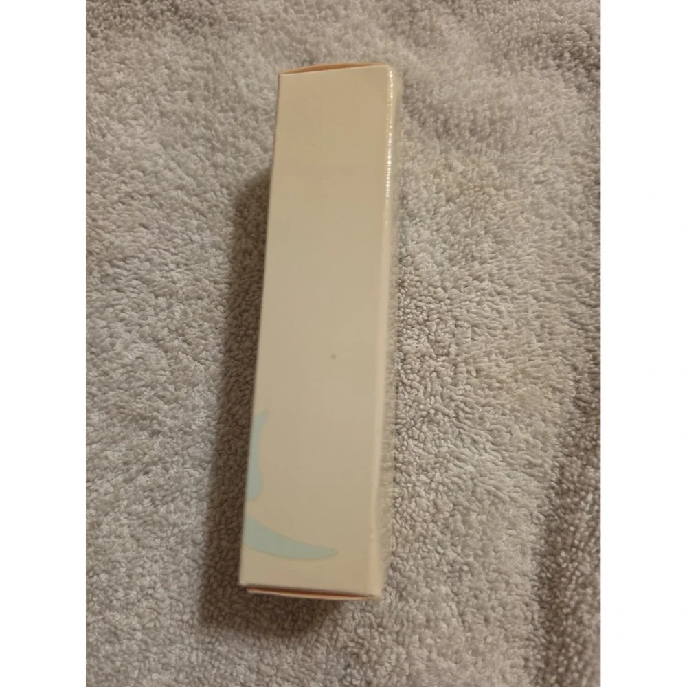 Mary Kay Concealer NOS 1532 Full Coverage Concealer, Ivory Correcting Discontin